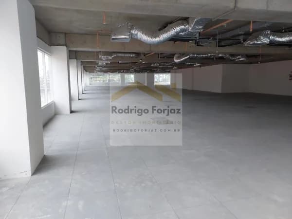 Sala Comercial-LOCAÇÃO - ED. WESTCORP, OPEN SPACE A/C:997,77 m², 24 Vagas, 96% aproveitamento da Laje