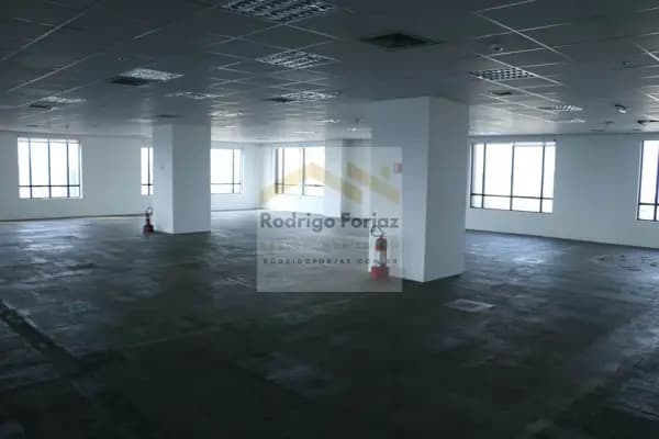 Sala Comercial (ANDAR) no Cond. West Side em Alphaville. Total privativo: 621,69m2 - 14 Vagas