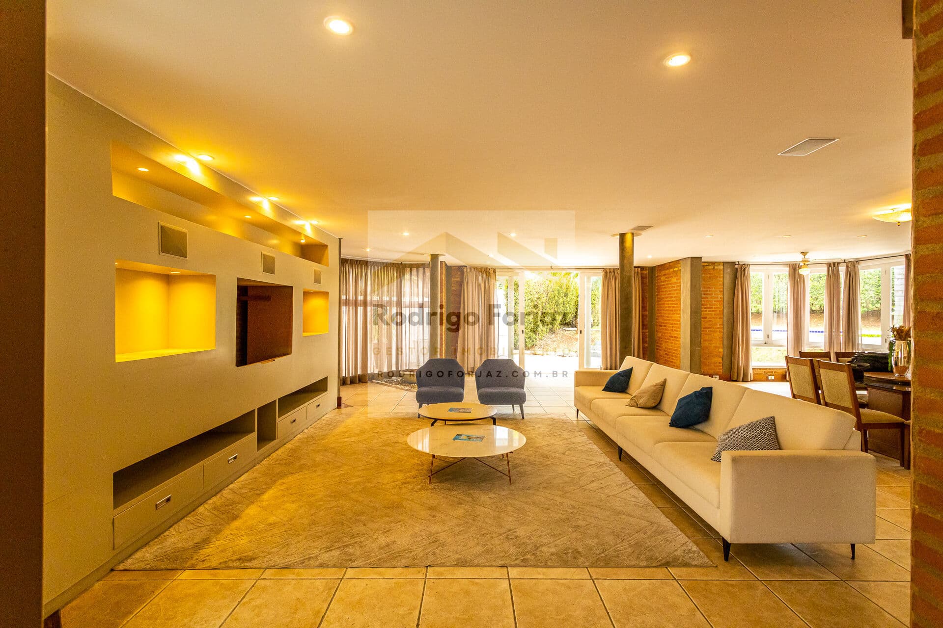 Locação Casa Alto Padrão em Residencial Tamboré 3, Santana de Parnaíba/SP