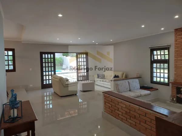 EXCELENTE CASA À VENDA RESIDENCIAL 12 – CASA ESQUINA 100% REFORMADA - A/T: 623m², A/C:407m², 04 Dorms (02 Suítes), 04 Vagas