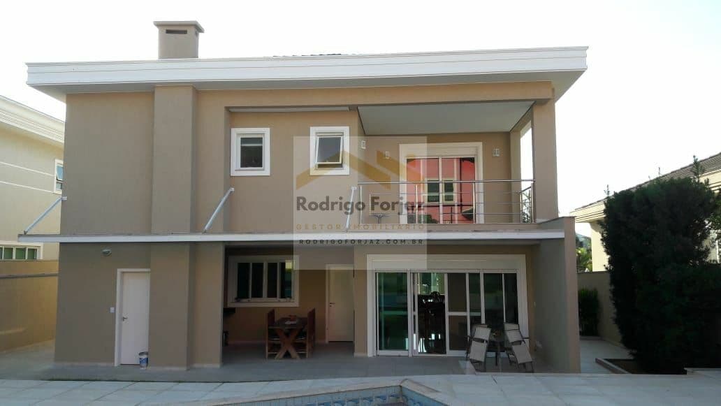 Casa de Alto Padrão no Residencial 18 do Forte, 04 Suítes