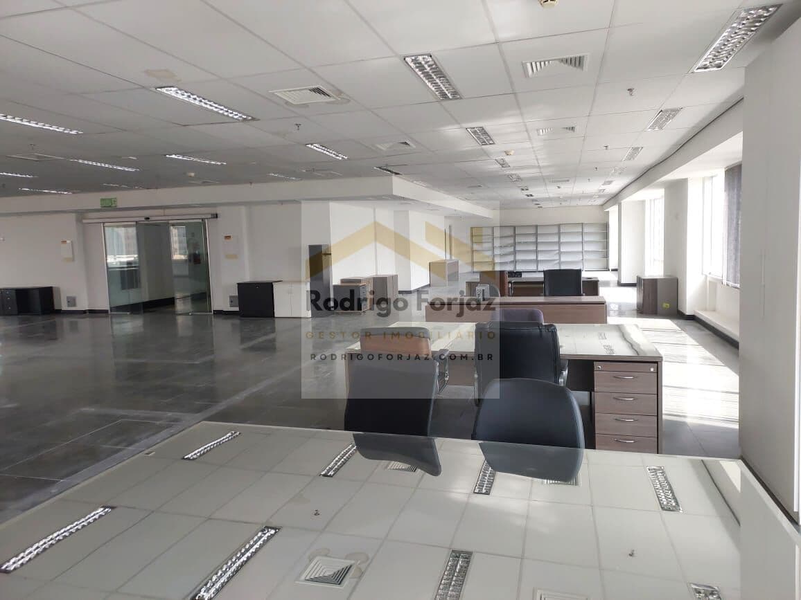 Laje corporativa de 958m² de área útil COM MESAS E CADEIRAS - Alphaville/Sp, 32 Vagas