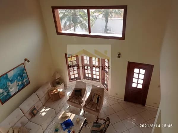 EXCELENTE CASA NO RESIDENCIAL ALPHAVILLE 9 - 4 dormitórios sendo 2 suítes