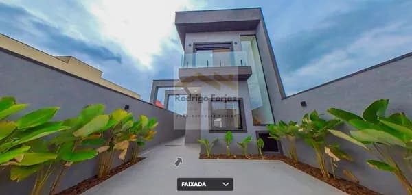 Casa em Condomínio NOVA À VENDA, 03 Dorms (03 Suites), A/C: 148m², Piscina, 02 Vaga