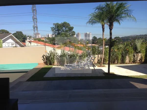 CASAS MOBILIADA 4 SUÍTES
