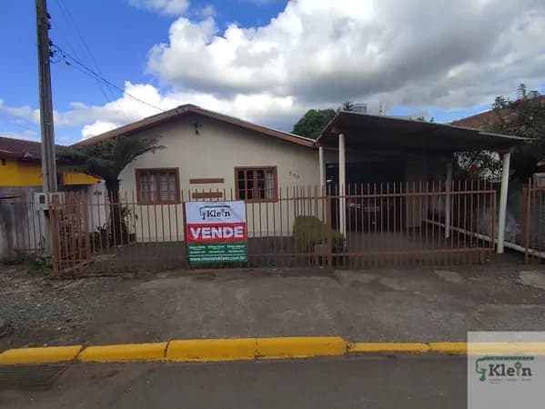 Casa em Curitibanos - Centro
