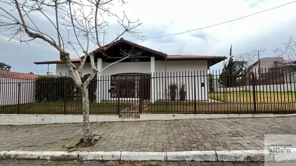 Casa em Curitibanos - Centro