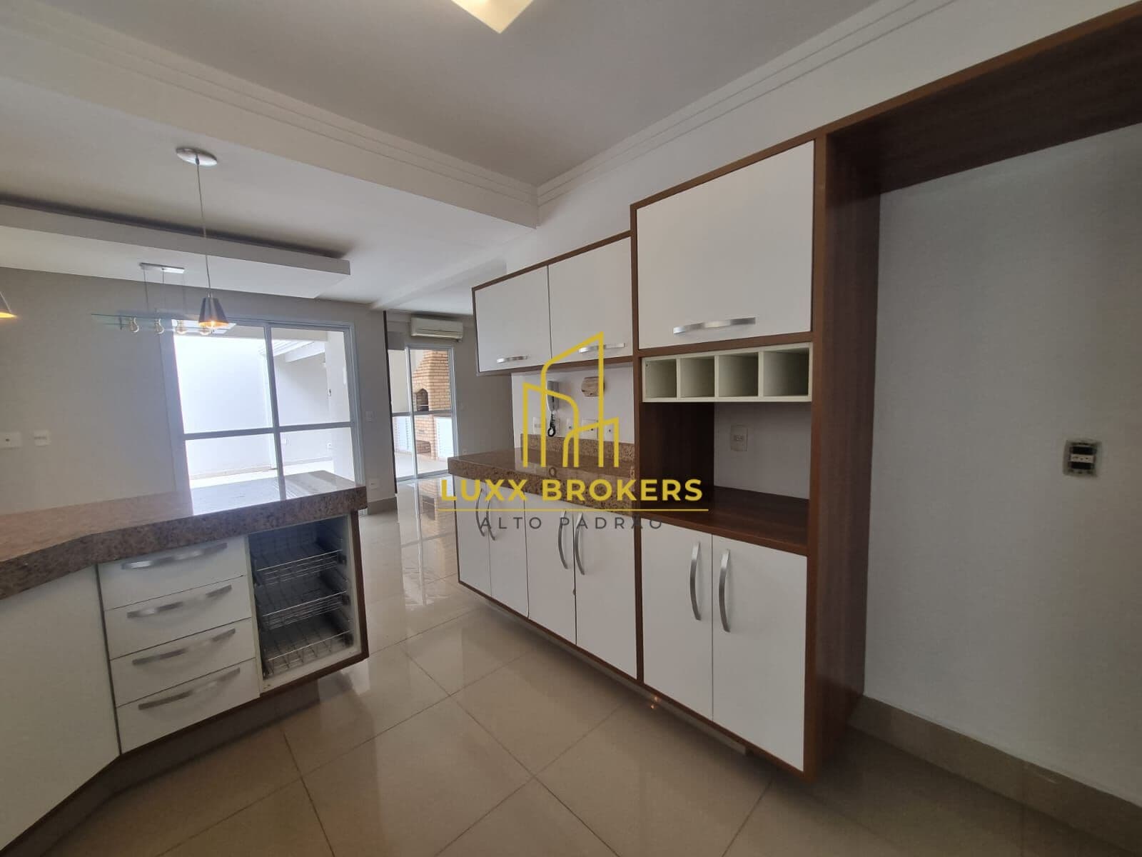 Casa à venda com 133m2 no condomínio Reservatto - Engordadouro - Jundiaí/SP