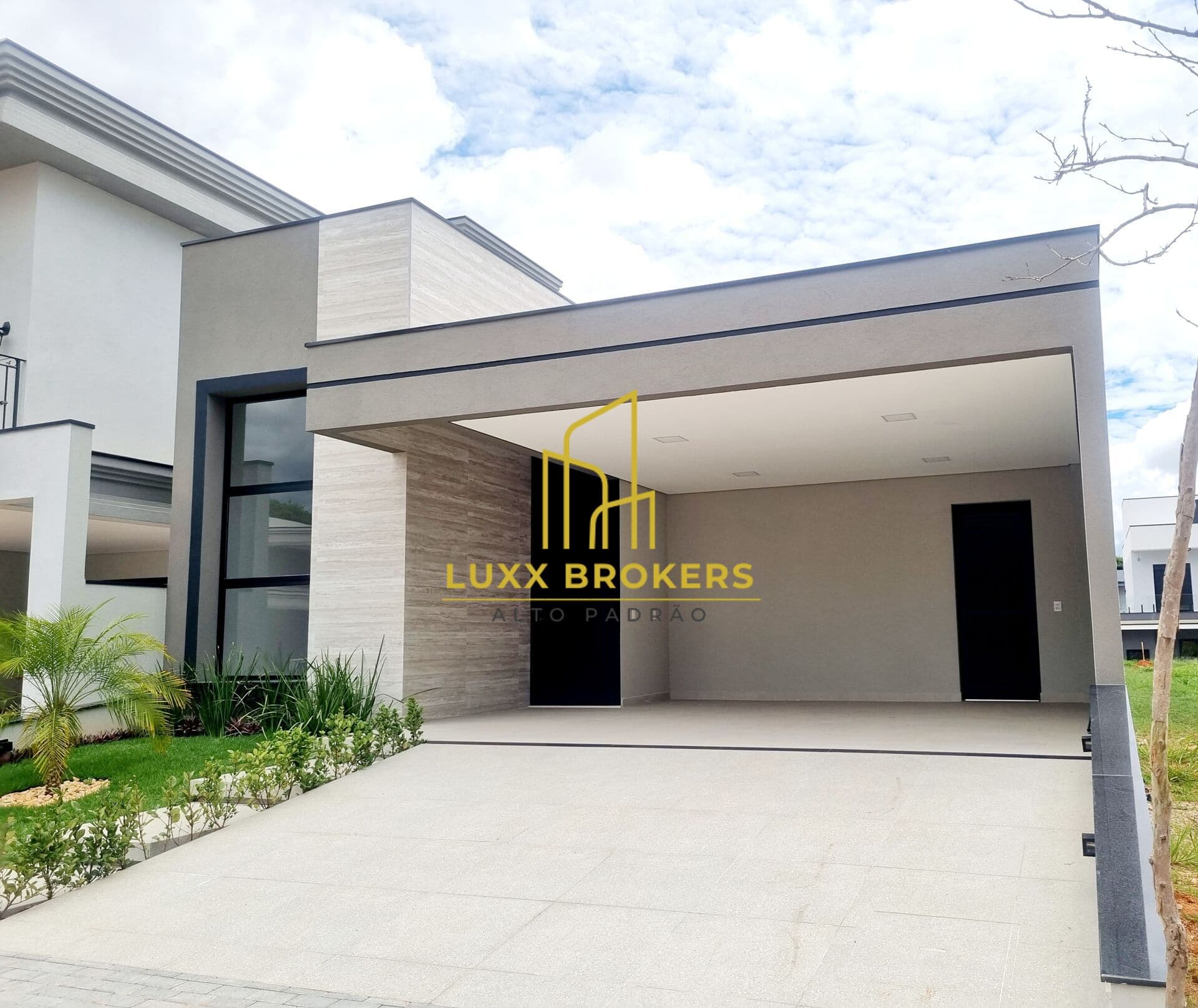 Casa à venda com 3 suítes no Condomínio Campos de Medeiros - Jundiai/SP