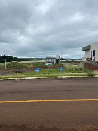 Terreno no Morada da Pátria