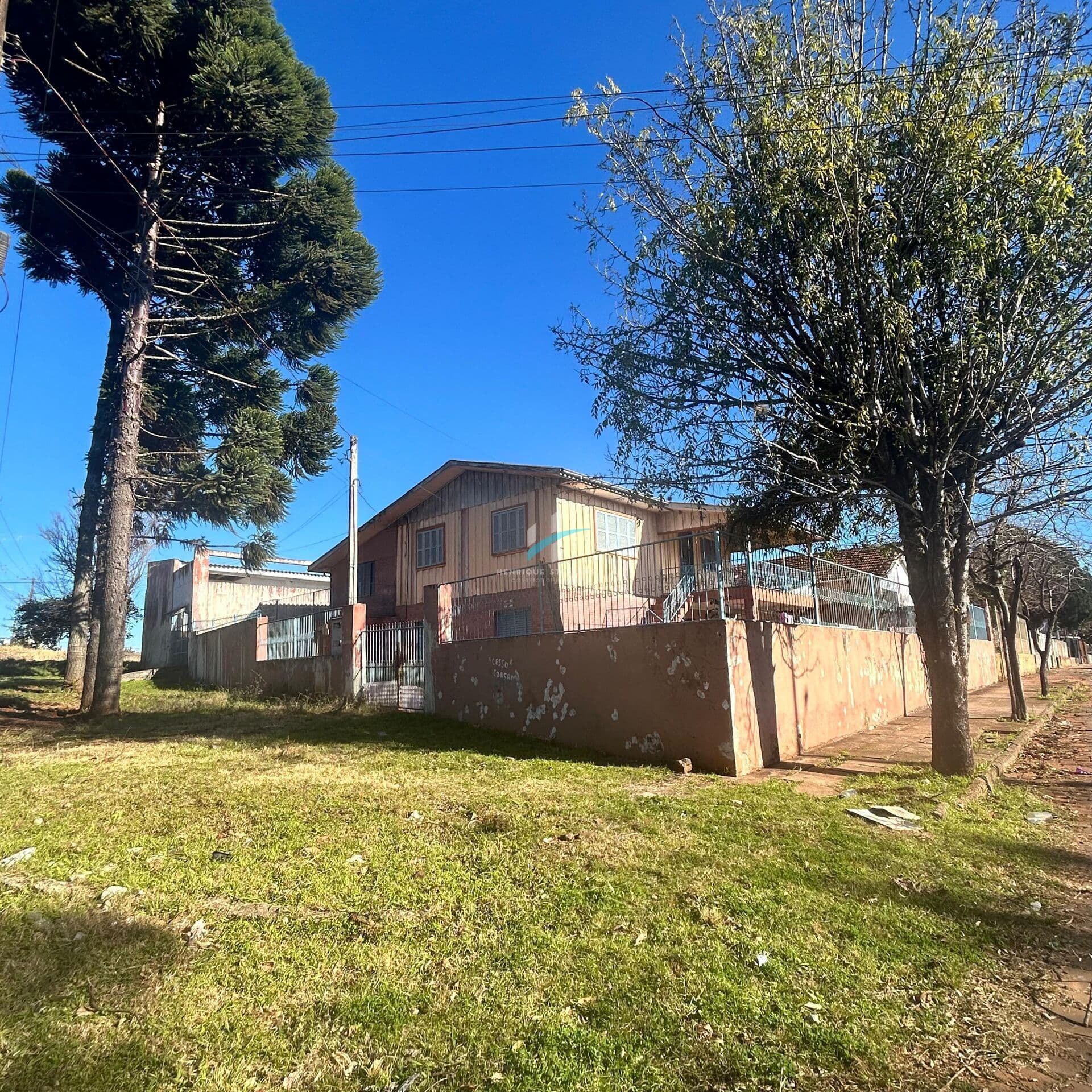 Terreno Residencial / Comercial