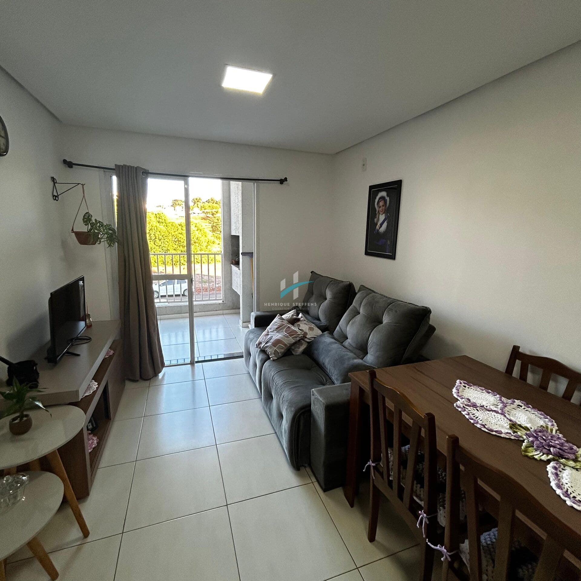 Apartamento no Bairro Fey