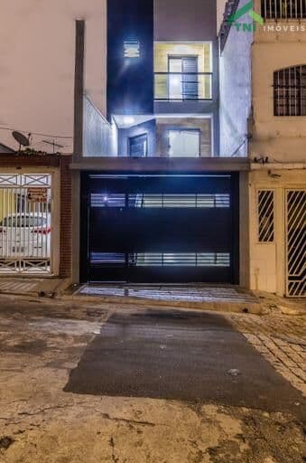 Sobrado à venda no bairro Vila Santo Estevão / Novo / área 186m²