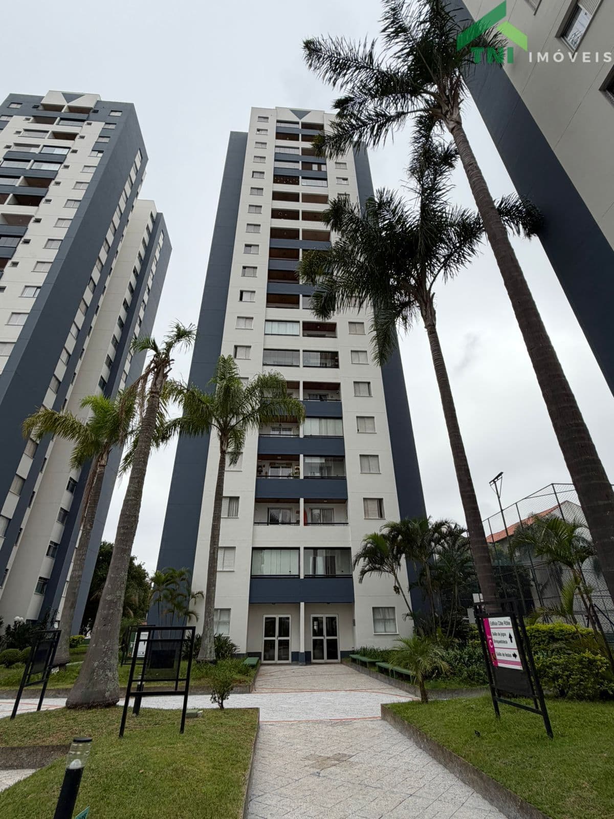 Apartamento / Locação / 3 Dormitórios / 2 Vaga