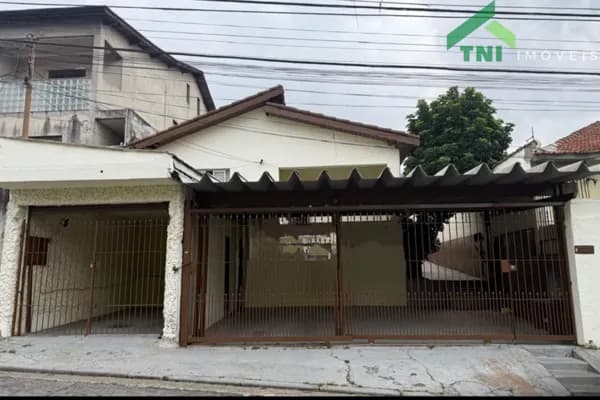Casa a Venda / 3 Dormitórios / 3 Vagas