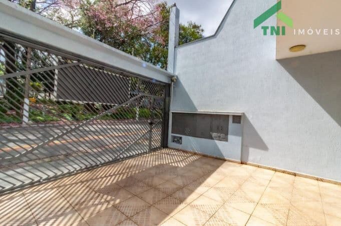 Prédio Comercial / Vila Formosa / 2 Vagas / 4 Banheiros