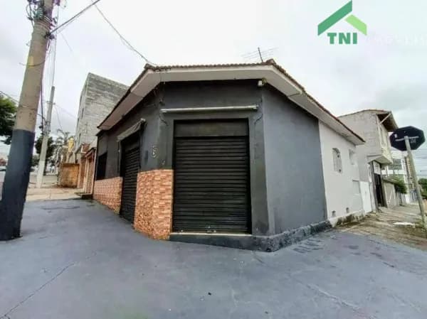 Salão Comercial com 1 casa / Carrão
