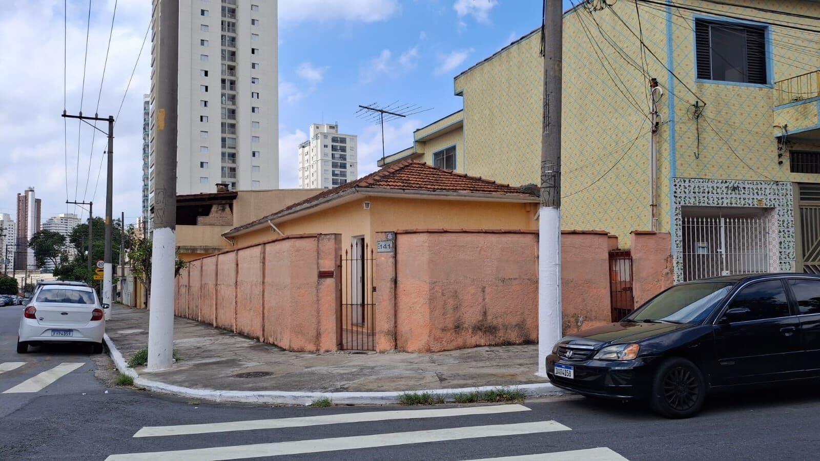 Casa a venda / Tatuapé / 2 Dormitórios / 2 Vagas