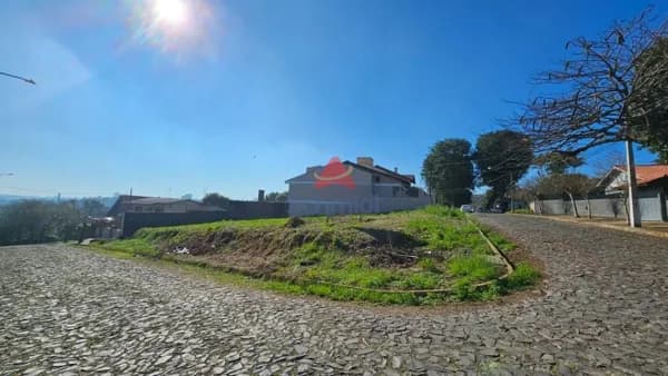Terreno à venda, 676 m² por R$ 585.000,00 - Pinheiro - São Leopoldo/RS