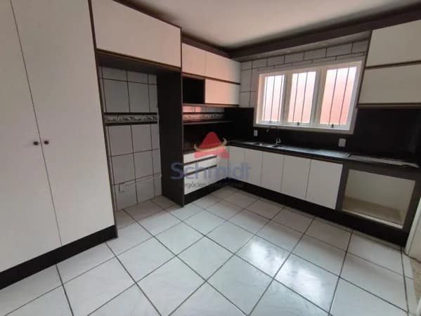 Casa com 4 dormitórios à venda, 220 m² por R$ 739.000 - Jardim América - São Leopoldo/RS