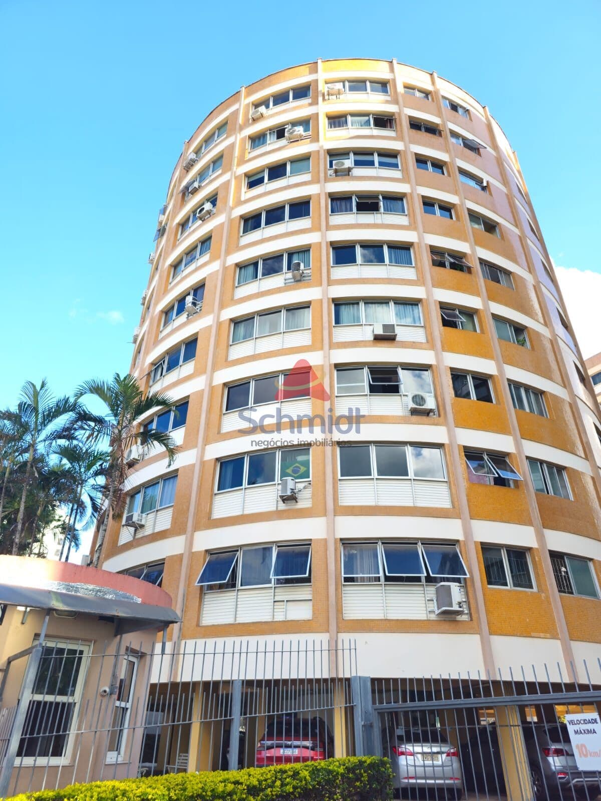 Apartamento de 2 dormitórios no centro de São Leopoldo