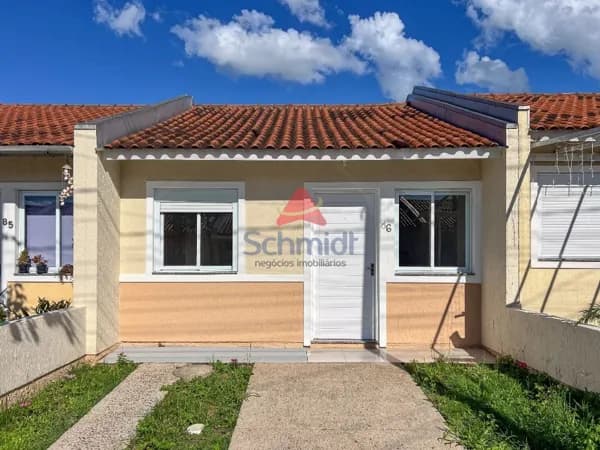 Casa com 2 dormitórios à venda, 49 m² por R$ 235.000 - Feitoria - São Leopoldo/RS