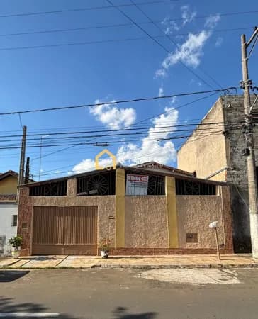 Casa em Dona Edith de Campos Fávero, Paulínia/SP