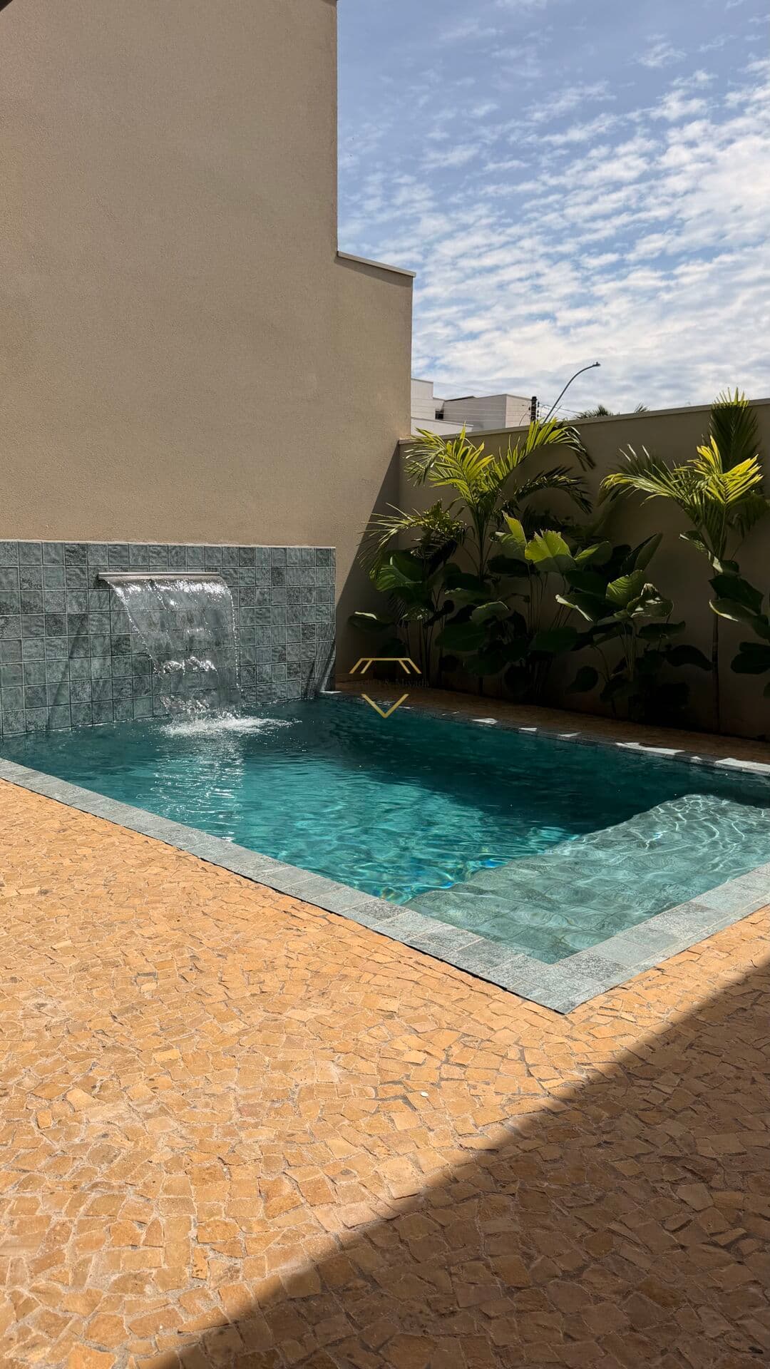 Casa de Alto Padrão no Habiana 2: Tecnologia e Sofisticação.