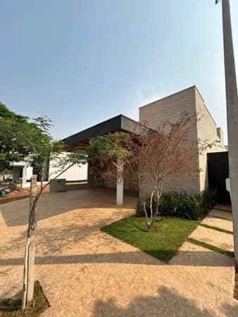 Linda Casa no Condomínio Barcelona, Araçatuba/SP