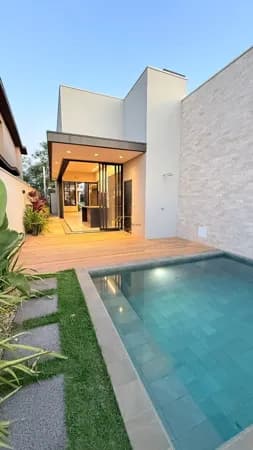Casa à Venda no Condomínio Alphaville 2 – Conforto, Elegância e Sofisticação em Cada Detalhe!