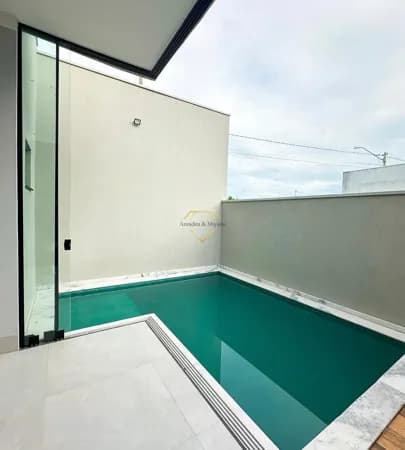 Casa no Condomínio Vila Madalena em Araçatuba Sp