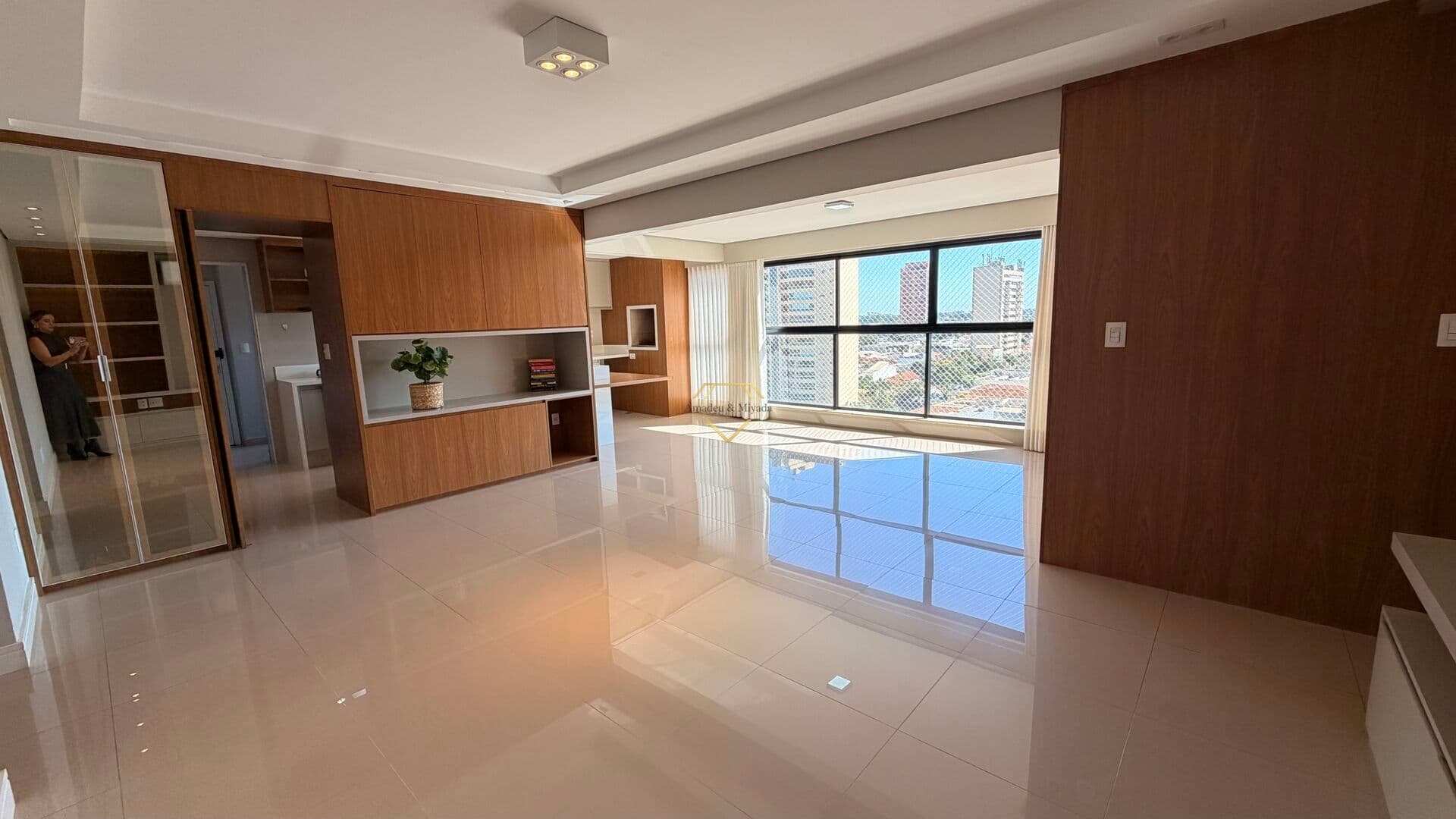 Apartamento Alto Padrão de 3 Suítes