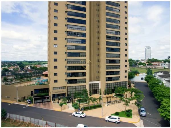 Apartamento Alto Padrão no Edificio Diamante de Gold, Araçatuba/SP