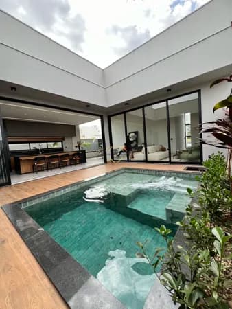 Linda casa à venda no Condomínio GreenPark em Araçatuba!