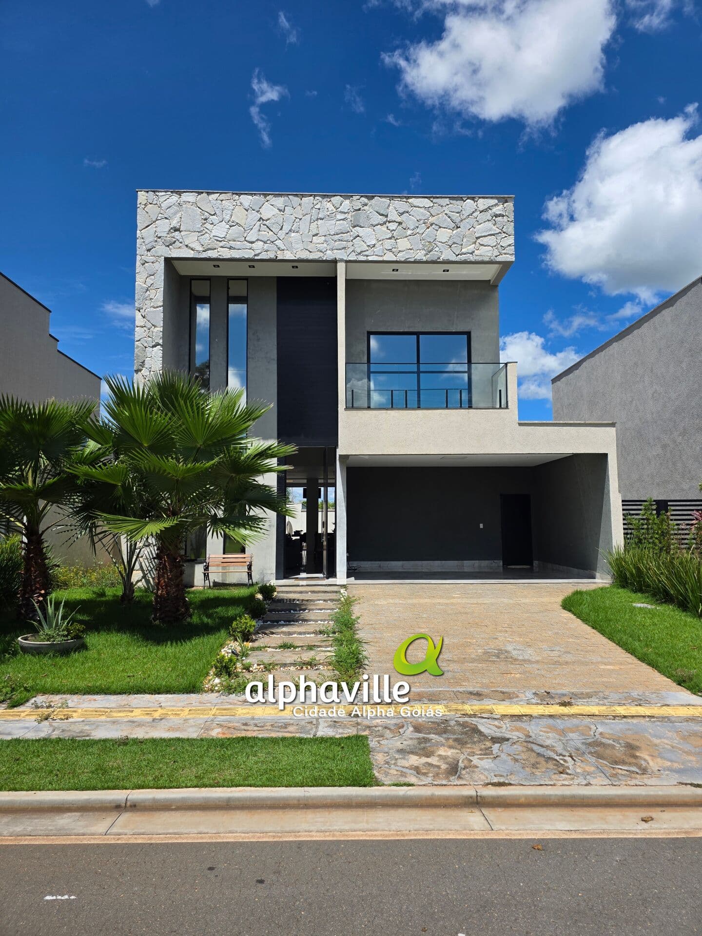 Casa em Senador Canedo - Terras Alpha Residencial 2