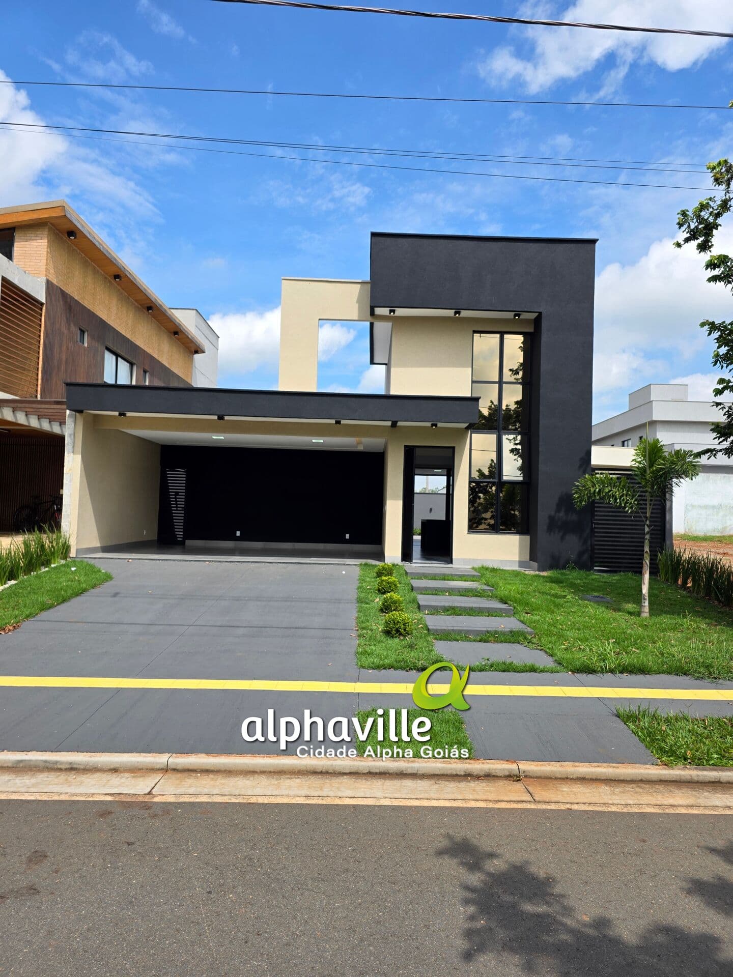 Casa em Senador Canedo - Terras Alpha Residencial 1