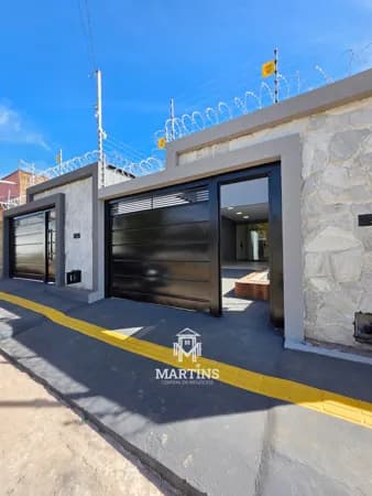 Casa em Senador Canedo - Jardim Nova Goiânia