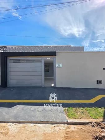 Casa em Senador Canedo - Bairro Alvorada