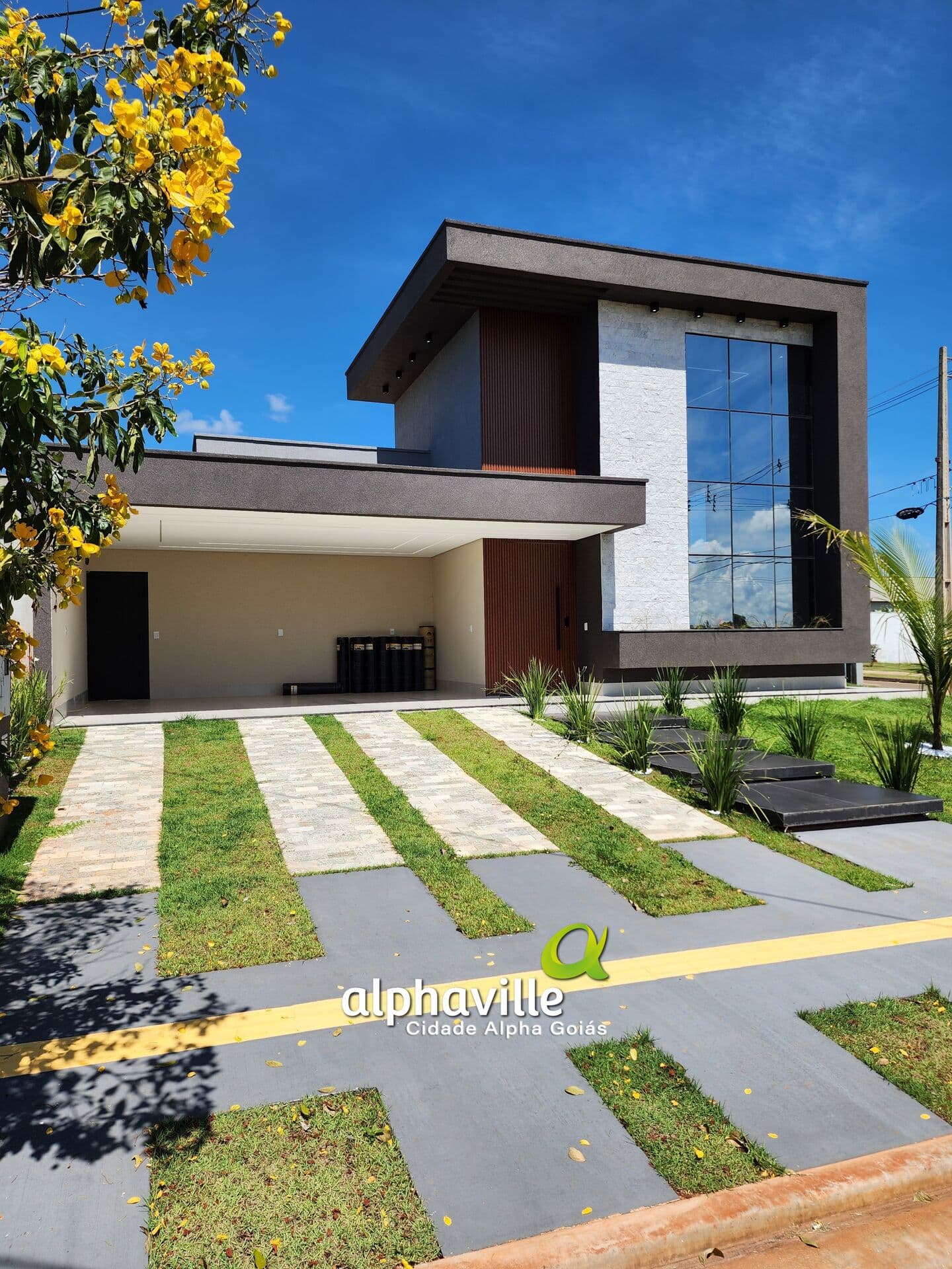 Casa em Senador Canedo - Terras Alpha Residencial 1