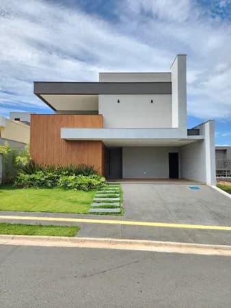 Casa em Senador Canedo - Jardins Bolonha