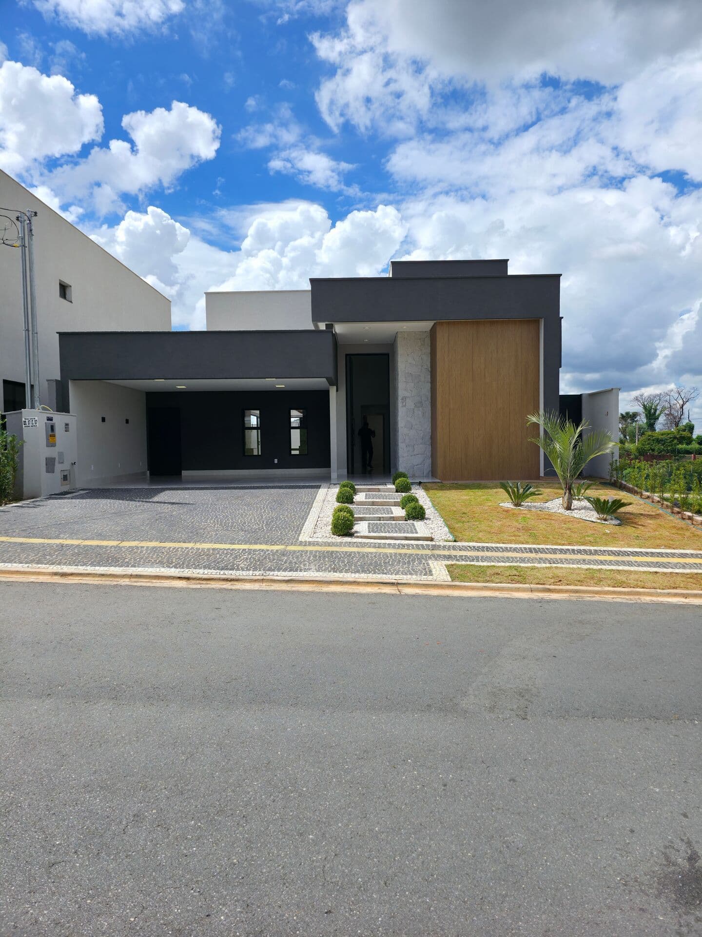 Casa em Senador Canedo - Jardins Nápoles