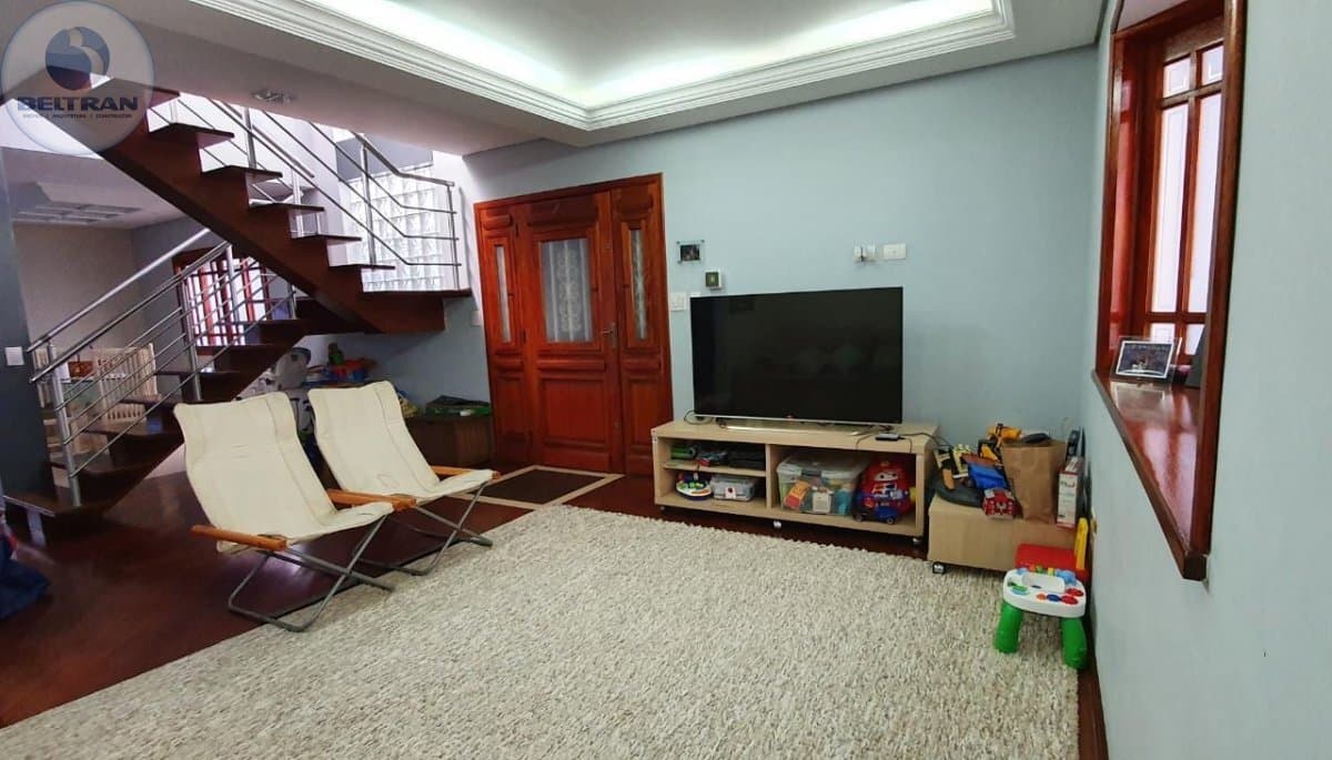 Sobrado Padrão para Venda em Jardim Santa Beatriz Guarulhos-SP