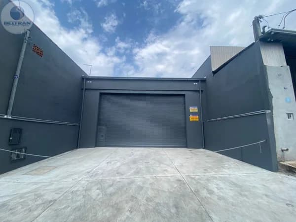 Galpão/Pavilhão Salão Comercial para Venda e Aluguel em Jardim Cristina Guarulhos-SP