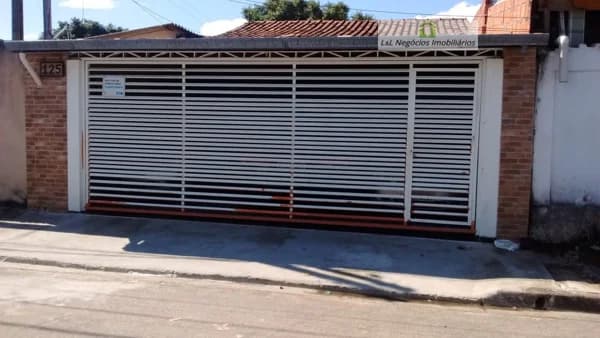 Casa Padrão para Venda em Campo dos Alemães São José dos Campos-SP