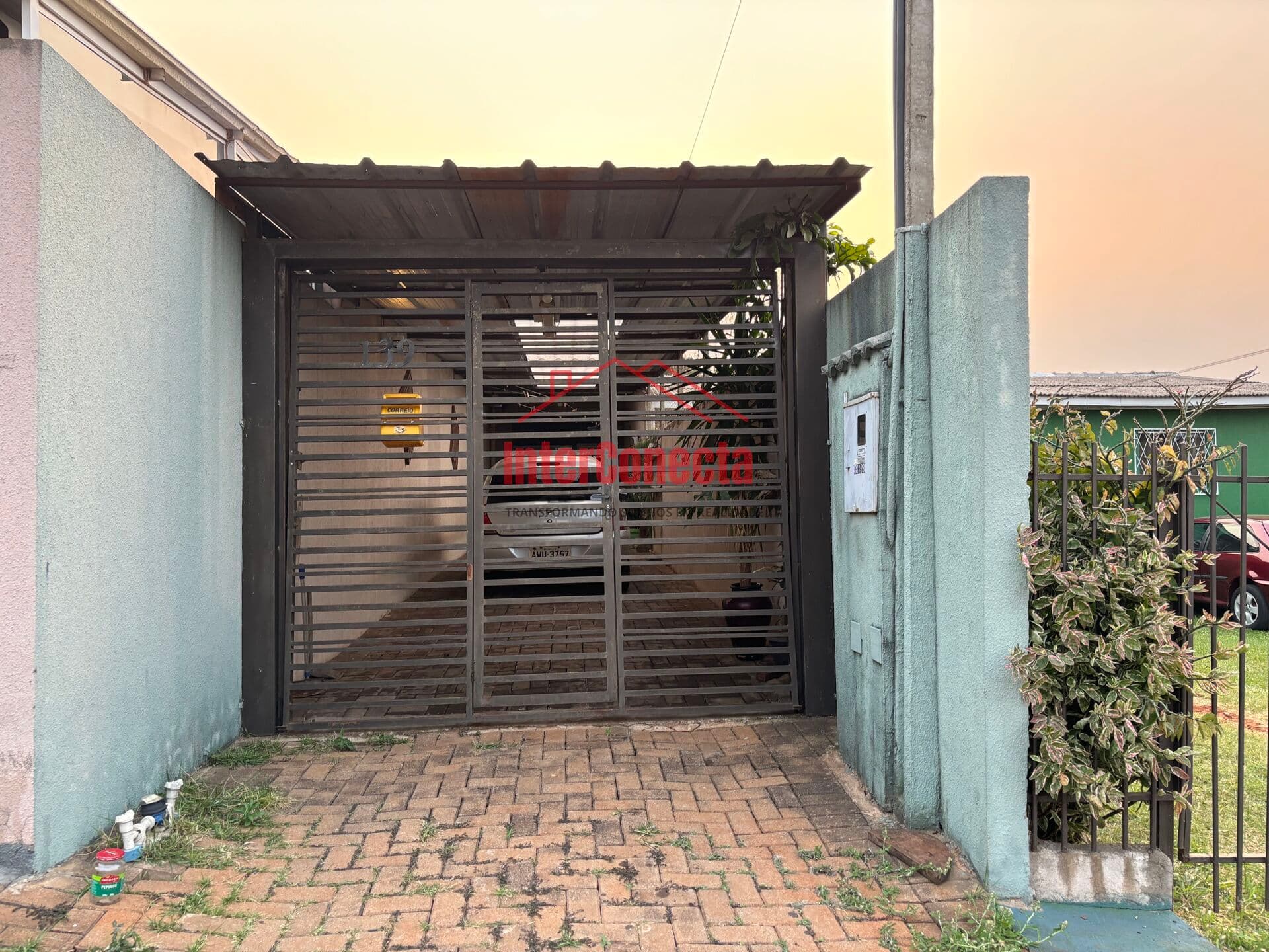 Casa a Venda Próximo a Univel