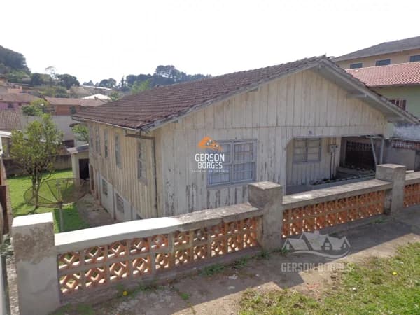 Casa Madeira para Venda em Schramm São Bento do Sul-SC
