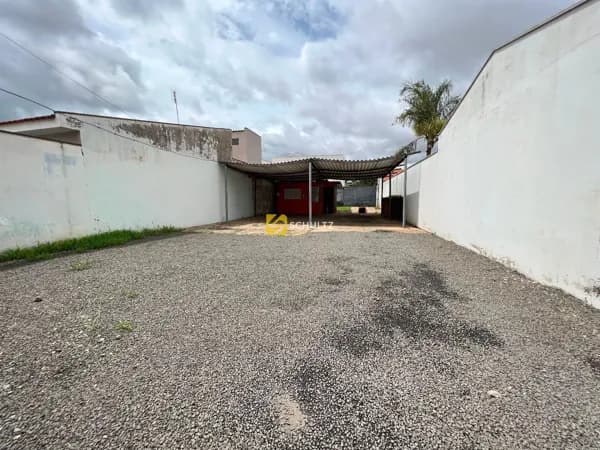 Terreno à venda, 315 m² por R$ 300.000 - Vila Alemã - Rio Claro/SP