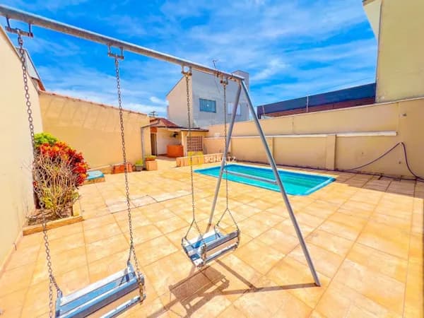 Casa com 3 dormitórios à venda, 282 m² por R$ 730.000,00 - Vila Santo Antônio - Rio Claro/SP