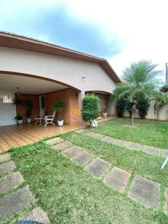 Casa com 4 dormitórios à venda, 200 m² por R$ 700.000,00 - Vila Indaiá - Rio Claro/SP