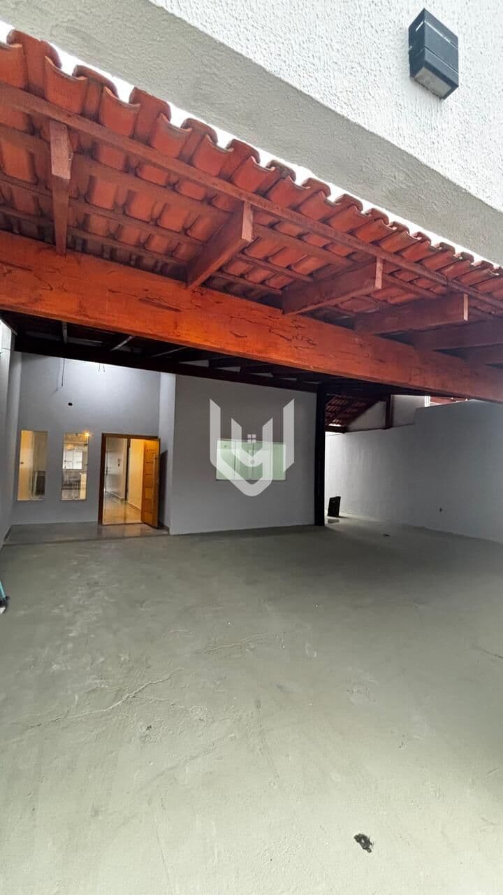 CASA BAIRRO SANTA INÊS